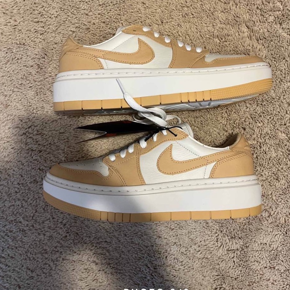 Womens Air Jordan 1 Low Elevate